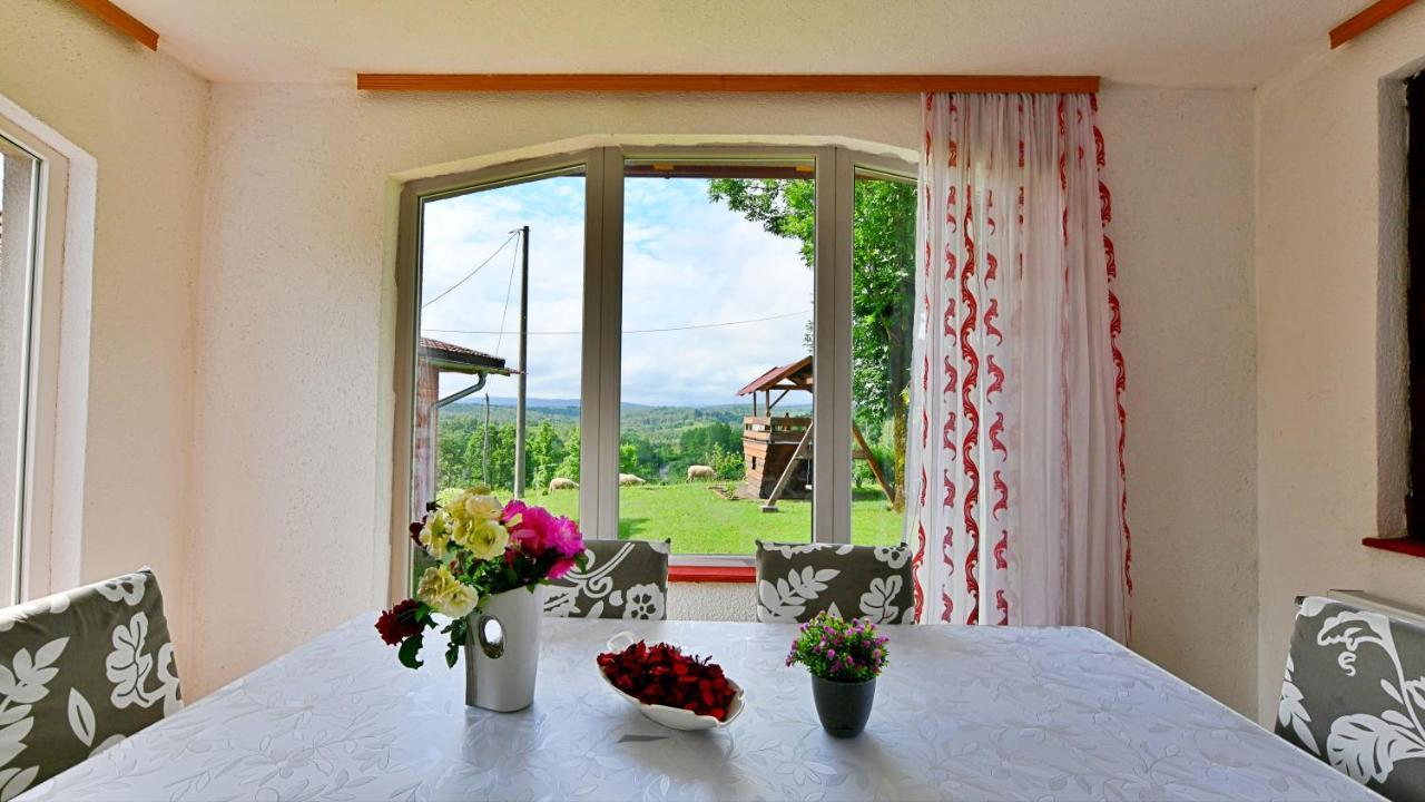 Natura Hause Rakovica Buitenkant foto
